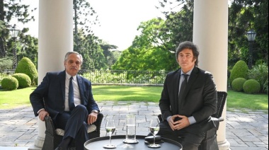 Alberto Fernández recibió a Javier Milei en la residencia de Olivos